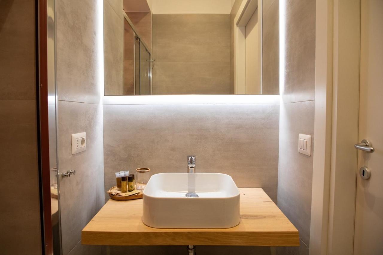 South Hands Luxury Rooms Naples Exterior photo
