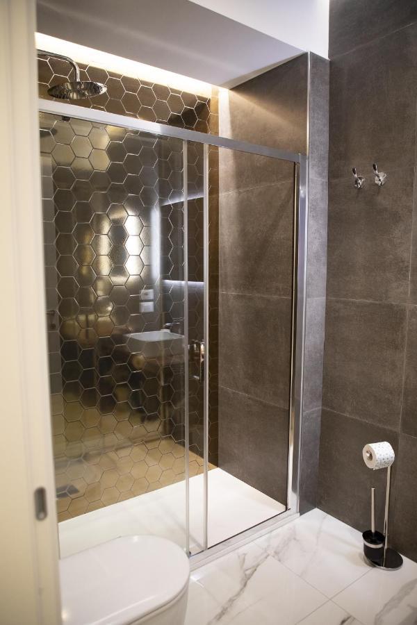 South Hands Luxury Rooms Naples Exterior photo